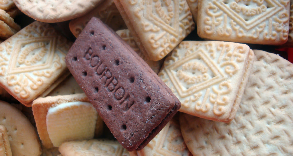 Britain Flew in Two Giants Planes Filled With Biscuits to Help Citizens