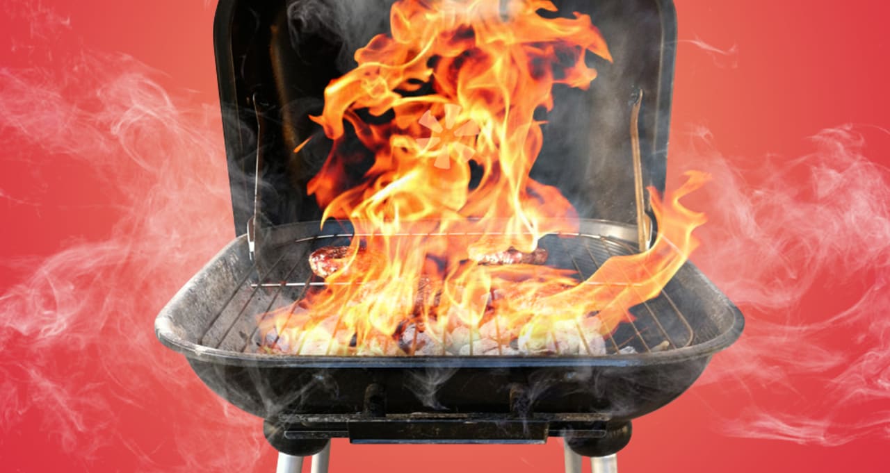 7 Dirty Truths About Bbq That Nobody Wants To Talk About First We Feast Epic gamer,minecraft fangirl,pokemon player(did anyone actually play the game or just collect the cards) eat ass. 7 dirty truths about bbq that nobody