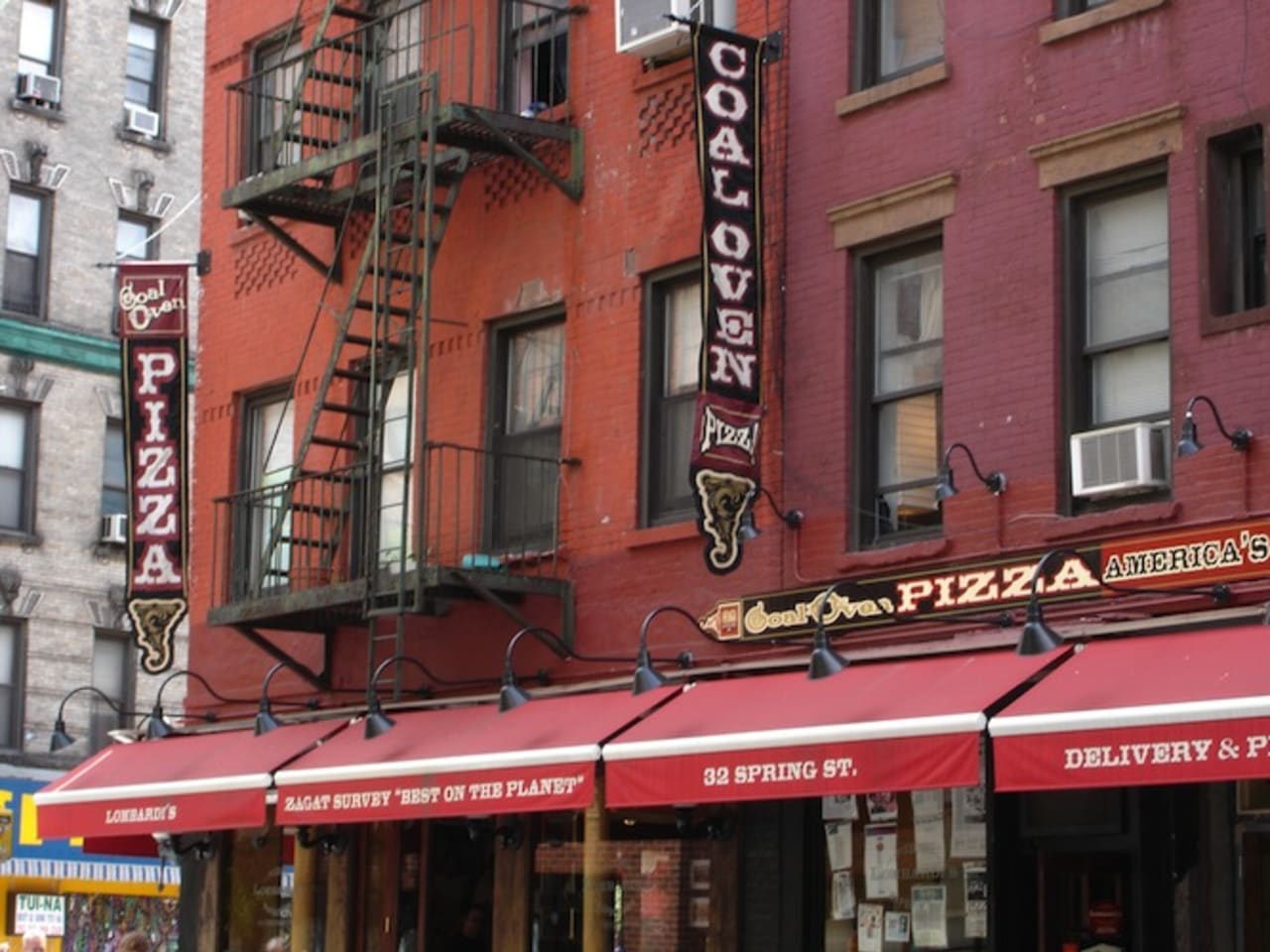 New York City S Gnarled Pizza Family Tree First We Feast