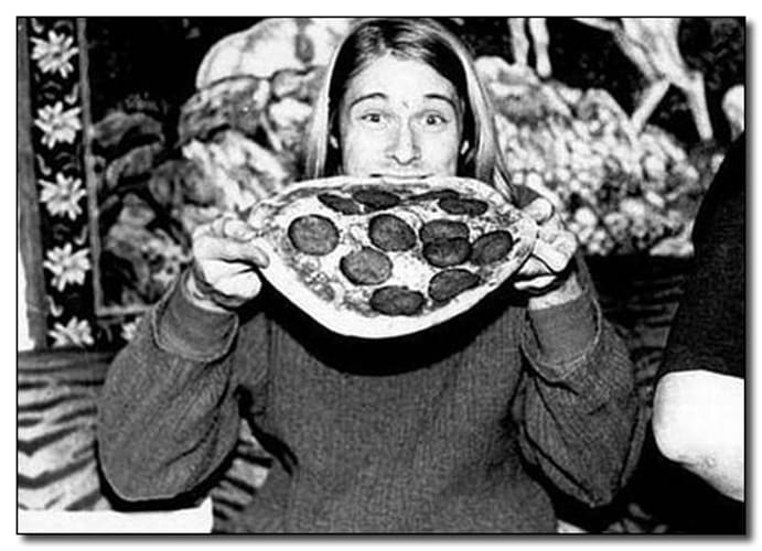 Eat This Tumblr Famous People Eating Pizza First We Feast