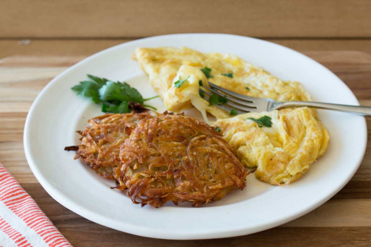 How to Make Homemade Hash Browns - Feast and Farm