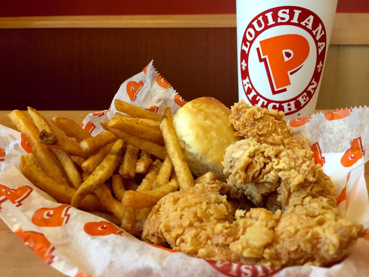 Popeyes chicken sandwich